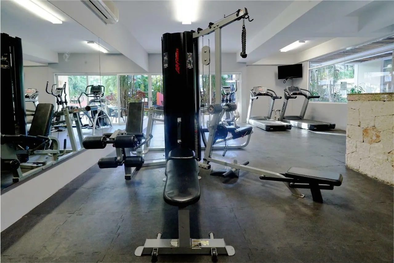 Nyaraló Modern 2 Bedroom Condo With Pool, Bbq & Gym - Solana At Sabbia Condos Playa del Carmen Mexikó