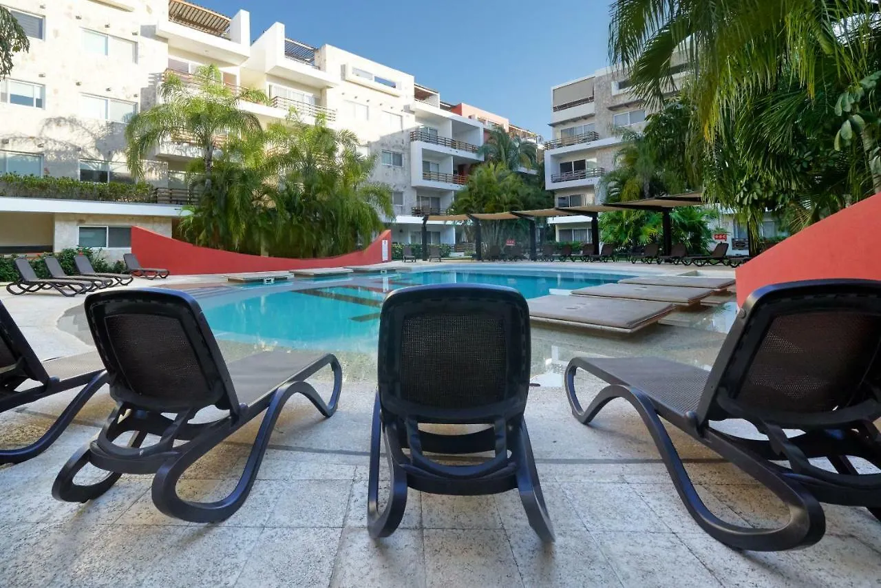 Nyaraló Modern 2 Bedroom Condo With Pool, Bbq & Gym - Solana At Sabbia Condos Playa del Carmen