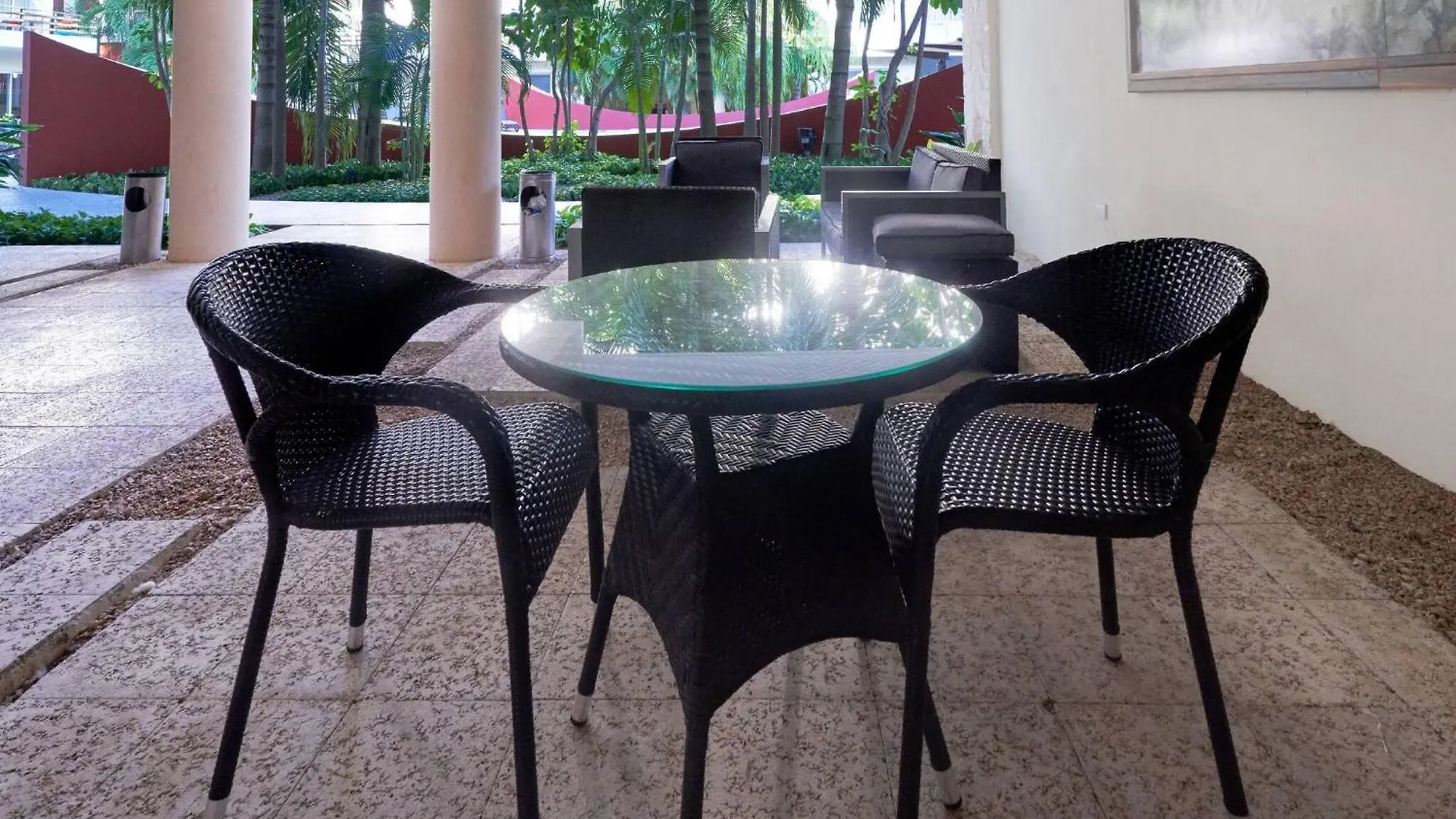 Modern 2 Bedroom Condo With Pool, Bbq & Gym - Solana At Sabbia Condos Playa del Carmen